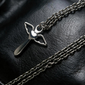 VLKRY - Pure Titanium Jewelry Angel Halskette mit Kreuz-Anhänger und Engelsflügeln aus poliertem Titan auf Leder