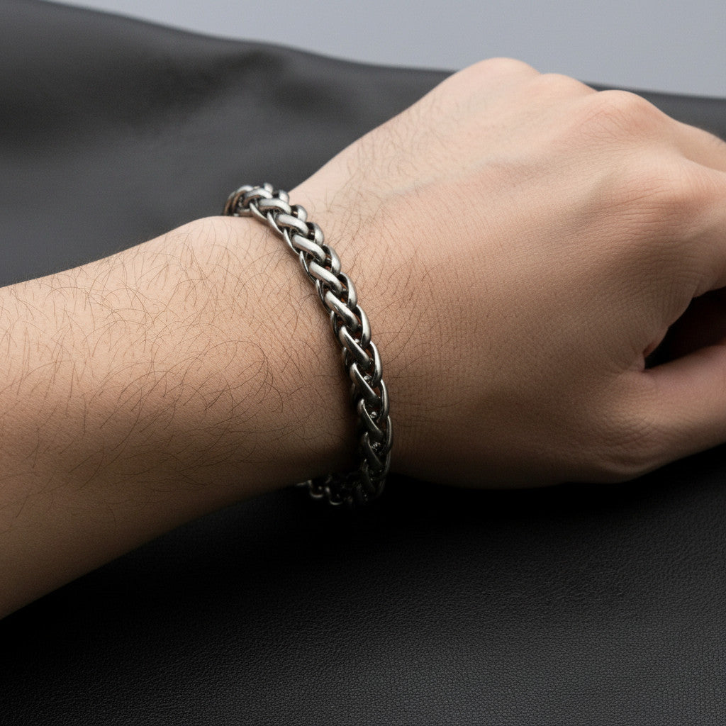 VLKRY - Pure Titanium Jewelry Dragon Bone Armband aus reinem Titan mit markantem, ineinander verschlungenem Kettendesign