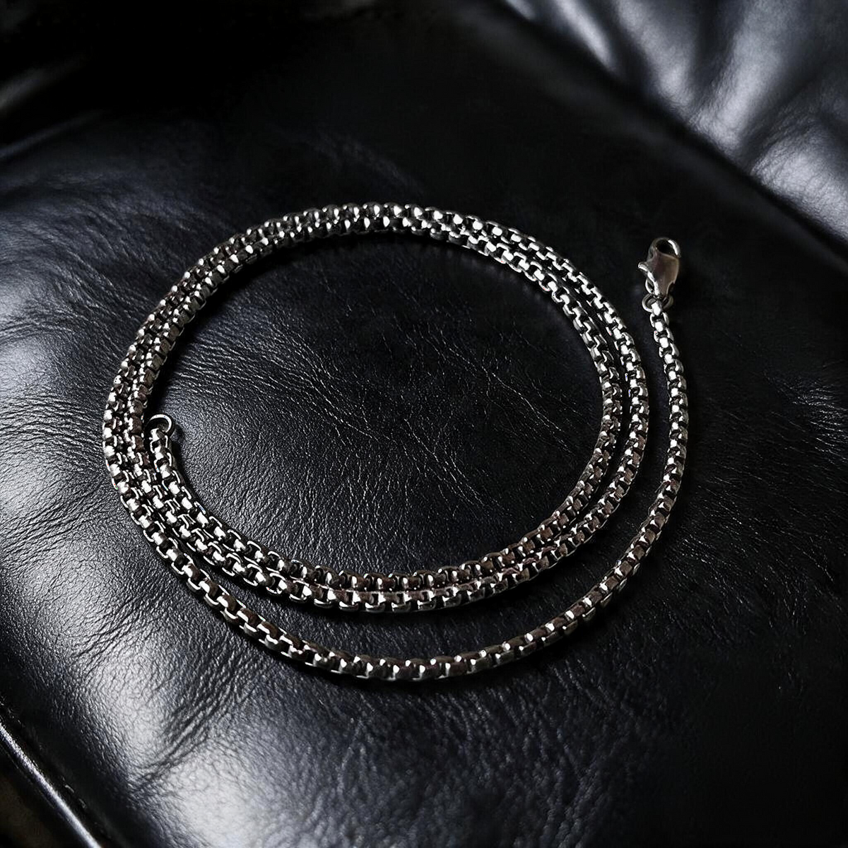 VLKRY - Pure Titanium Jewelry Echo Halskette mit quadratischem Box-Kettendesign aus reinem, rostfreiem Titan