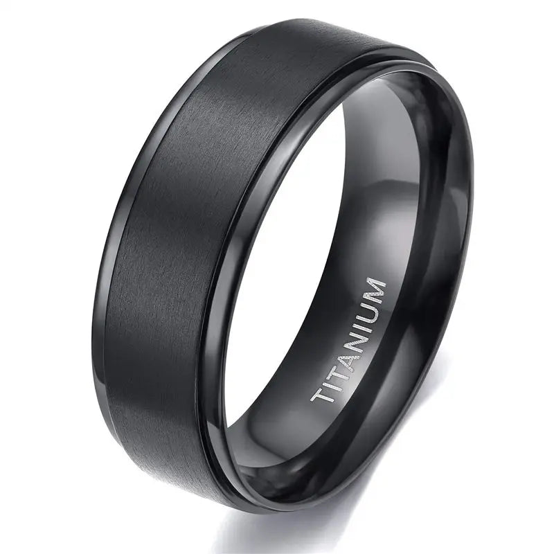Schwarzer VLKRY - Pure Titanium Jewelry Ring mit gebürsteter Oberfläche und poliertem Innenbereich aus Titan