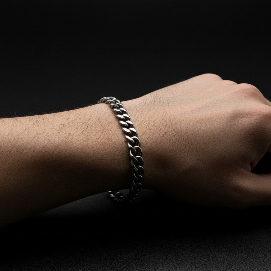VLKRY - Pure Titanium Jewelry Timeless Armband aus leichtem, poliertem Titan-Kettenglied am Handgelenk